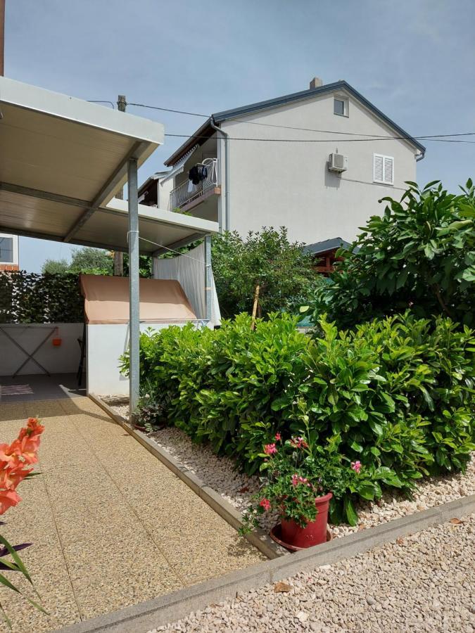 Apartments Jelicic Biograd Na Moru Eksteriør bilde