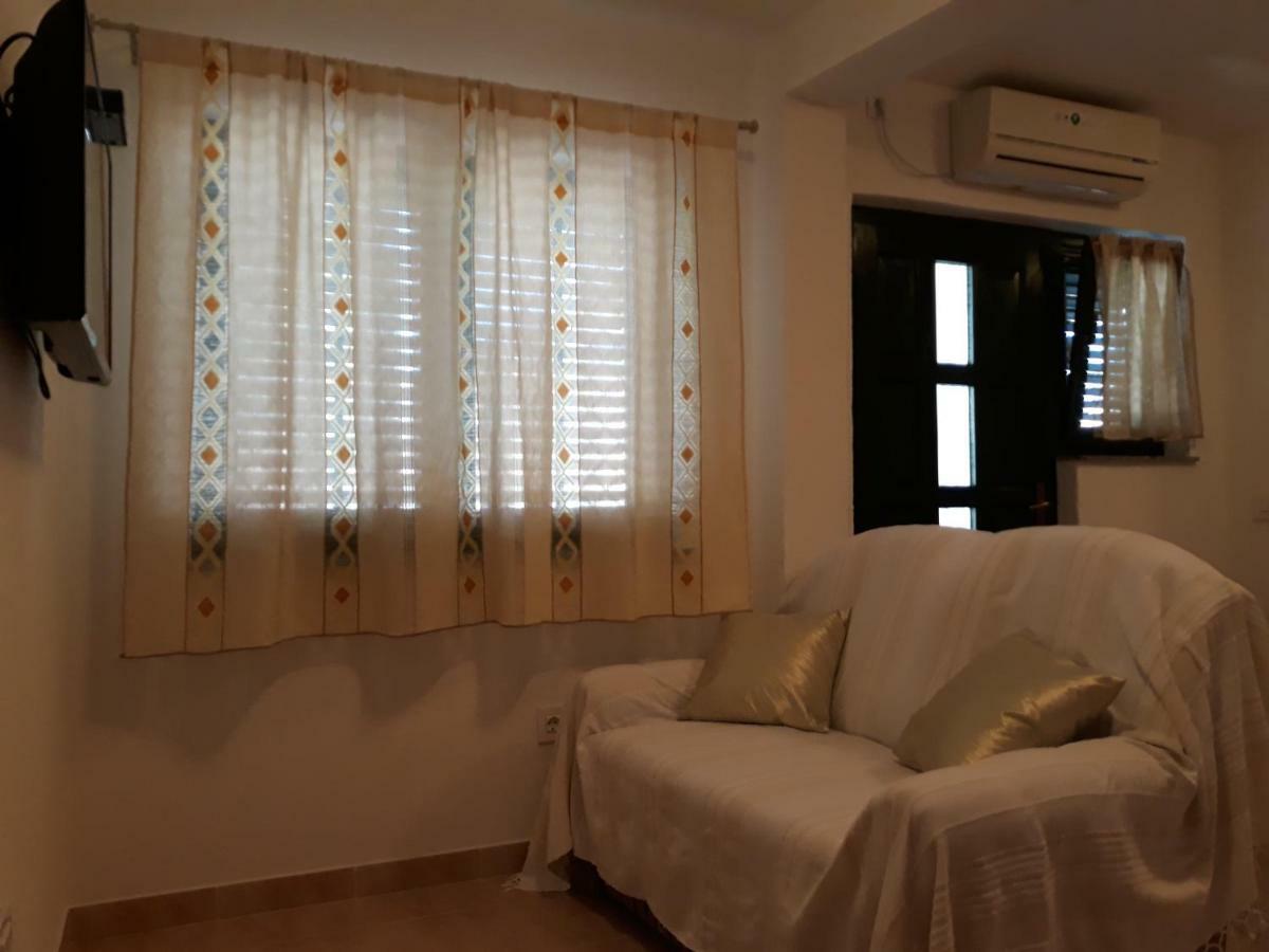 Apartments Jelicic Biograd Na Moru Eksteriør bilde